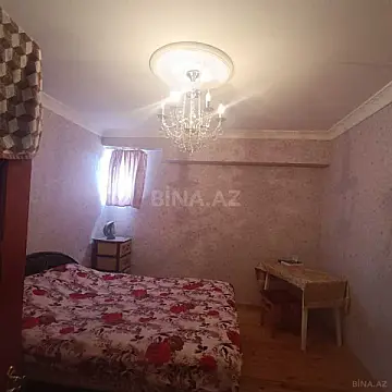 Satılır 5 otaqlı həyət evi 121 m²