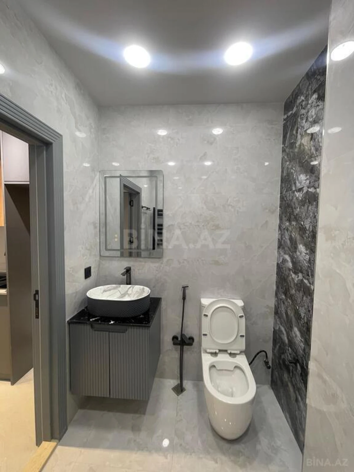 Satılır 2 otaqlı mənzil 46 m²