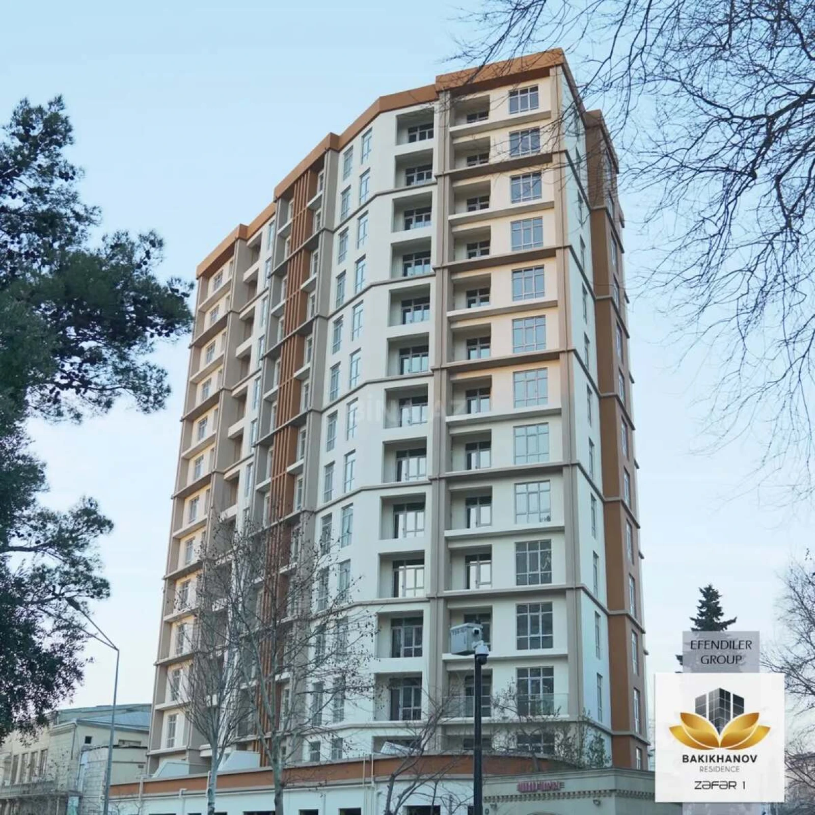 Satılır 4 otaqlı mənzil 145 m²