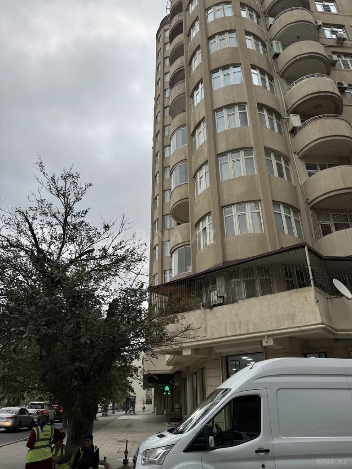 Satılır 2 otaqlı mənzil 72.2 m²
