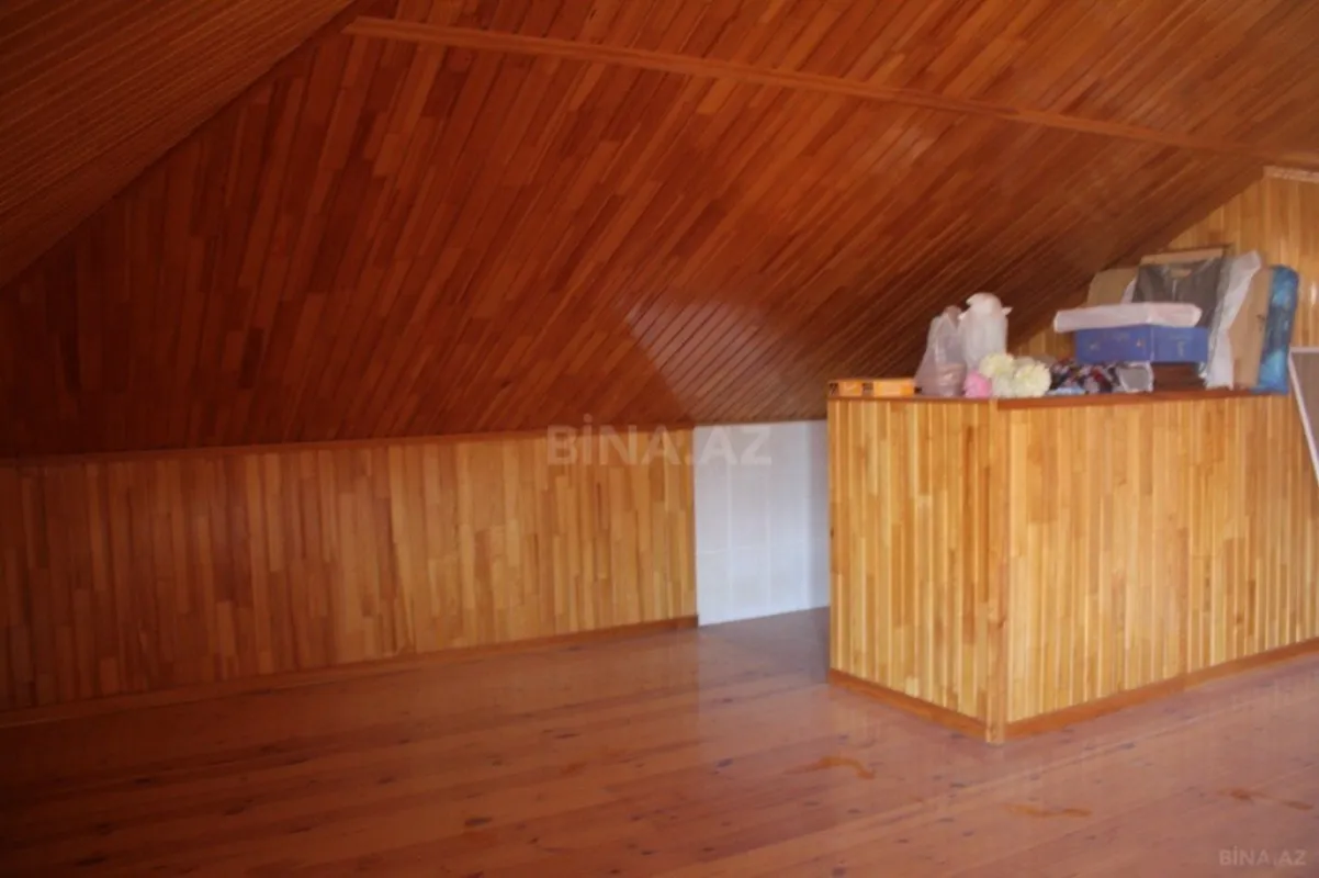 Satılır 6 otaqlı həyət evi 500 m²