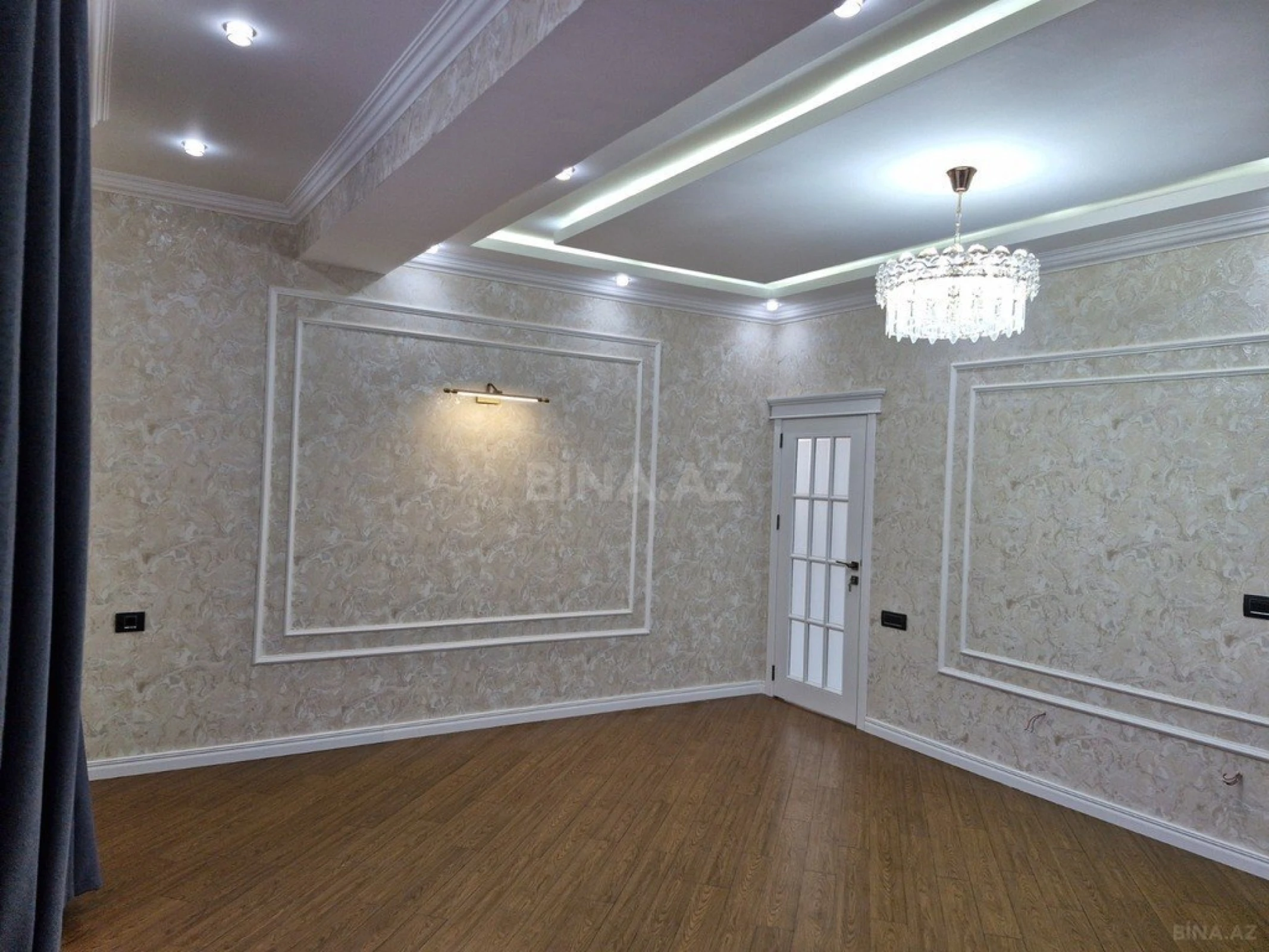 Satılır 3 otaqlı mənzil 114 m²