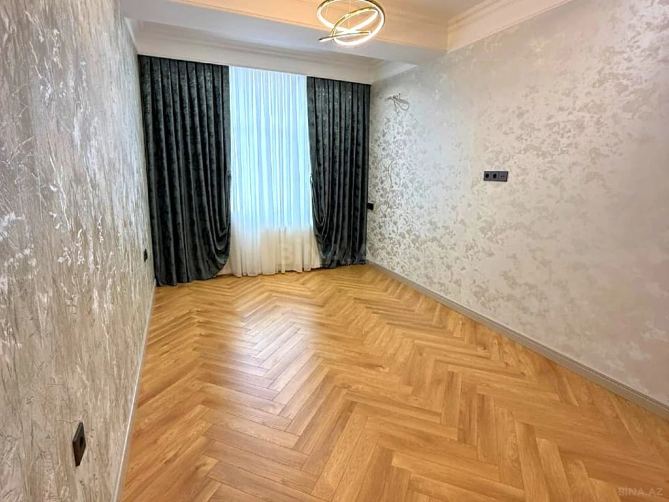 Satılır 3 otaqlı mənzil 70 m²