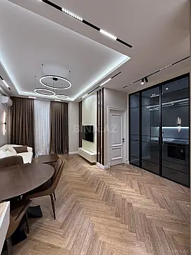 Satılır 2 otaqlı mənzil 68 m²