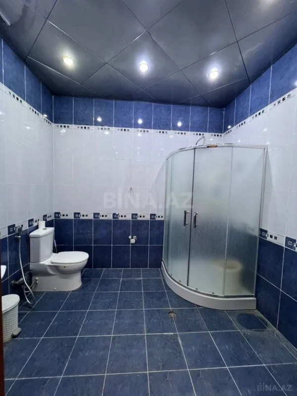 Satılır 4 otaqlı mənzil 200 m²