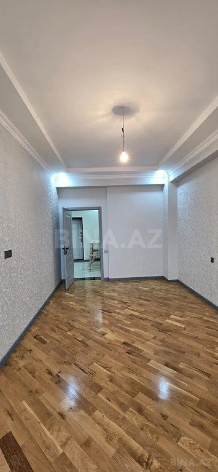 Satılır 2 otaqlı mənzil 70 m²