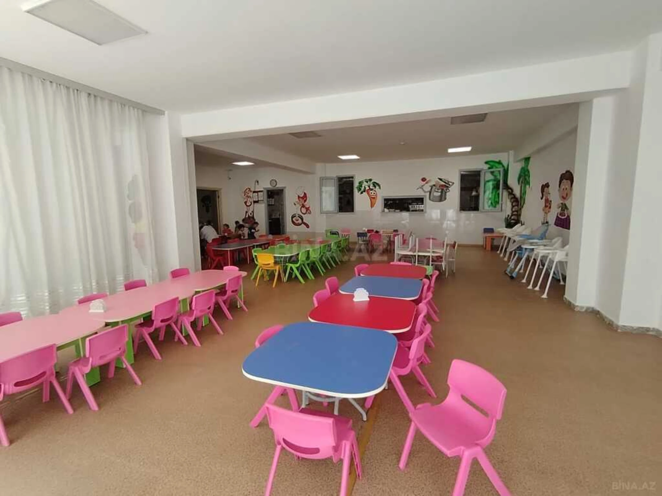 Satılır obyekt 1700 m²