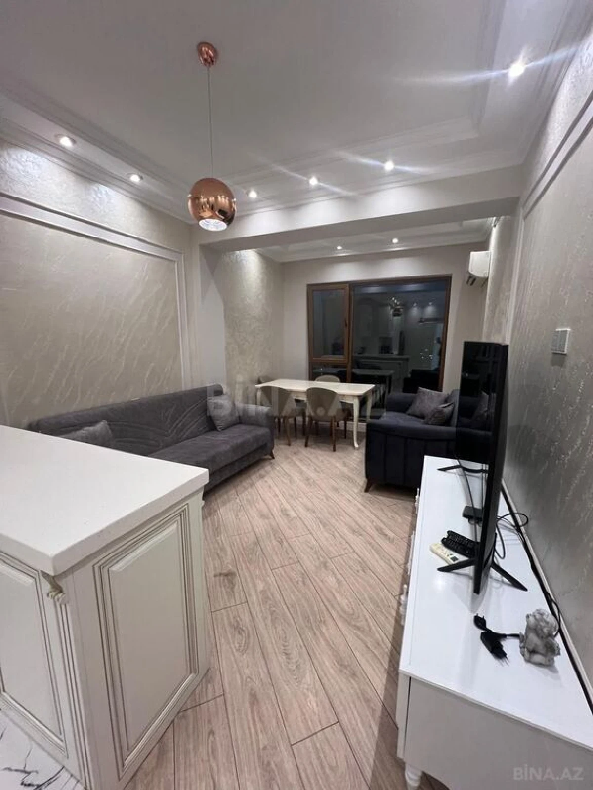 Satılır 2 otaqlı mənzil 66 m²