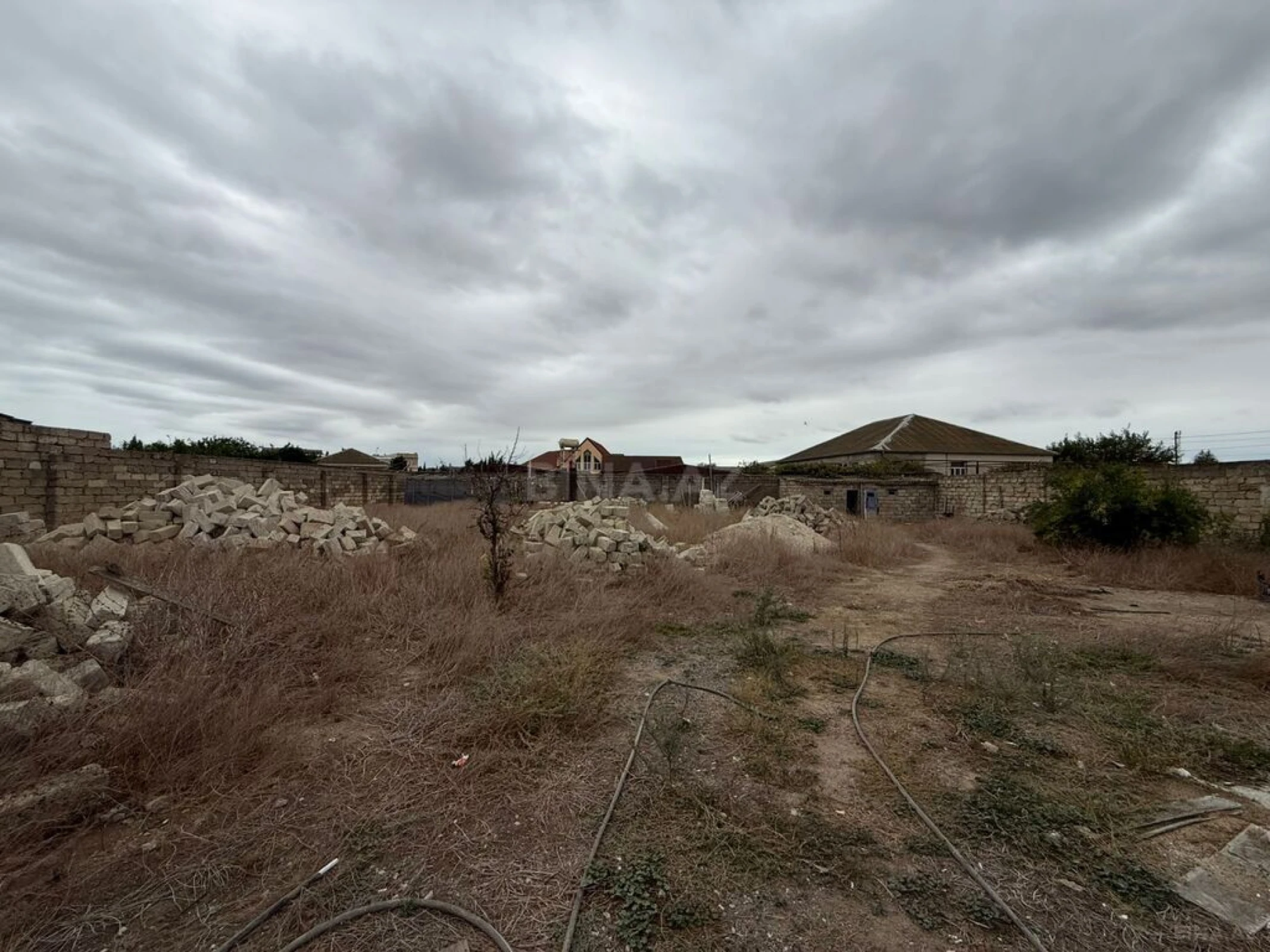 Satılır torpaq sahəsi 12.7 m²