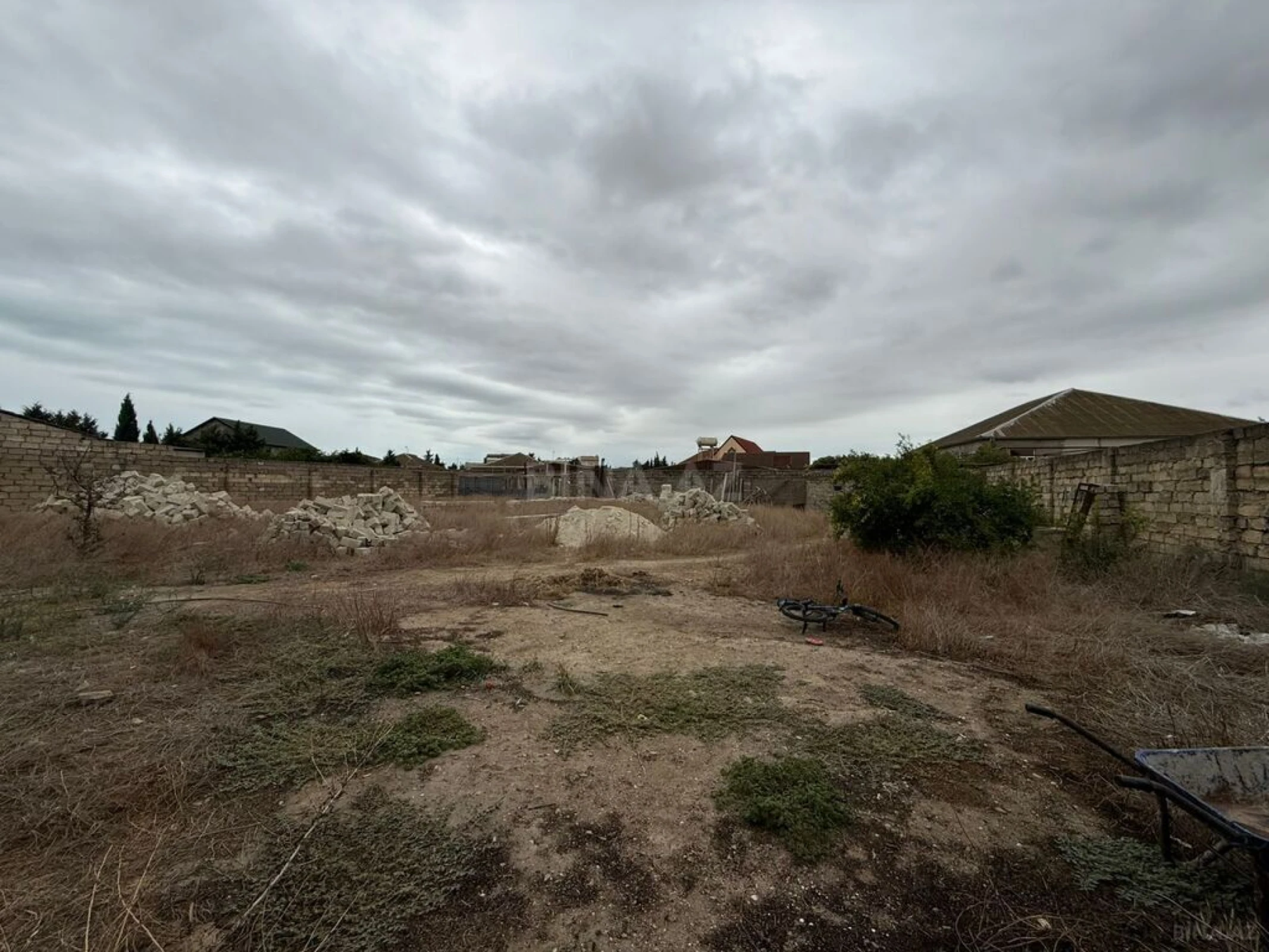 Satılır torpaq sahəsi 12.7 m²