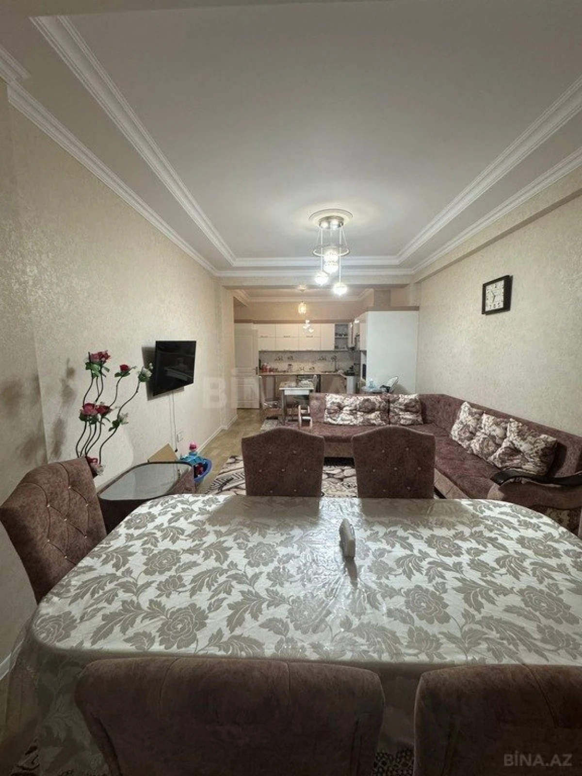 Satılır 3 otaqlı mənzil 108 m²