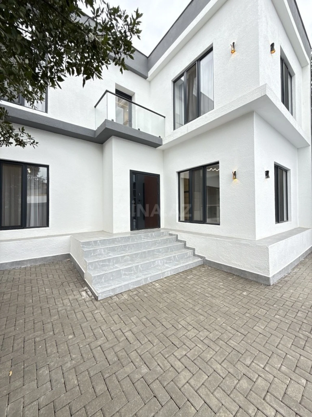 Satılır 4 otaqlı həyət evi 170 m²