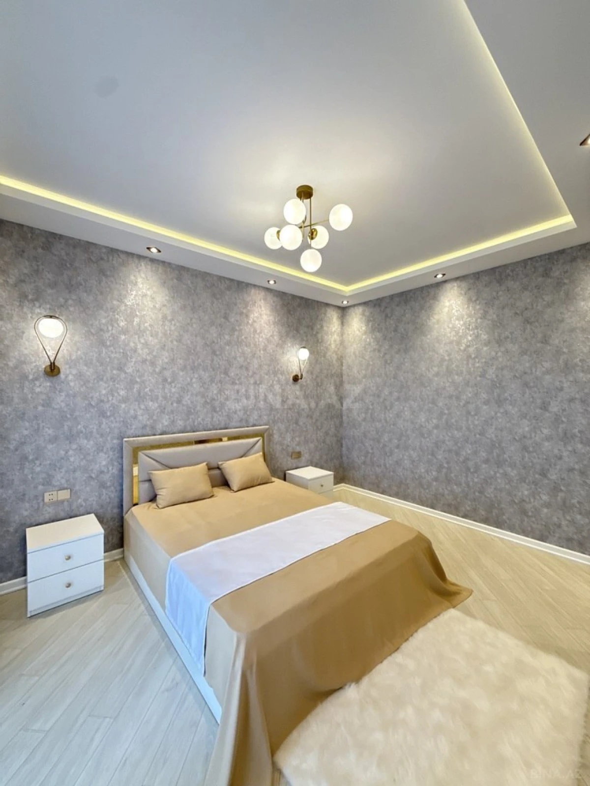 Satılır 4 otaqlı həyət evi 170 m²