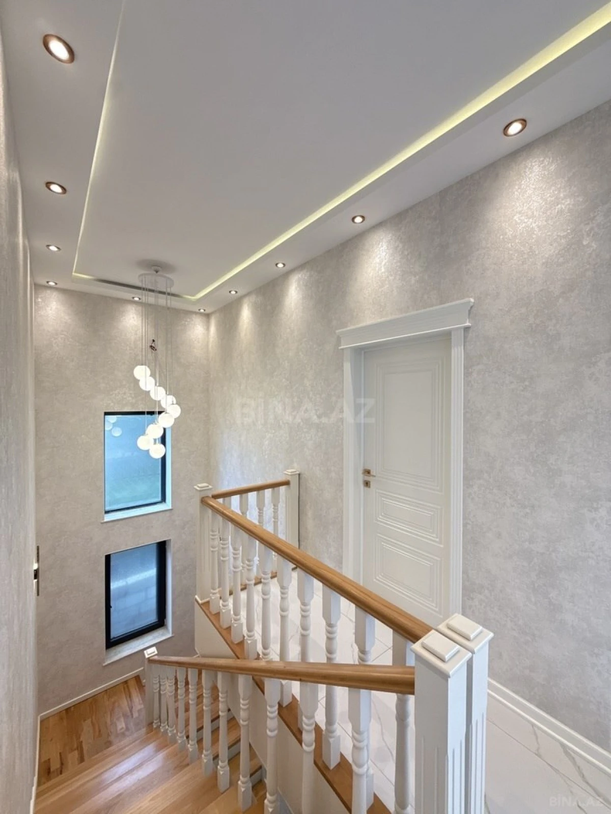 Satılır 4 otaqlı həyət evi 170 m²