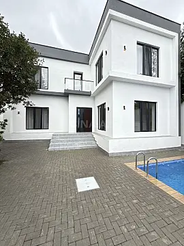 Satılır 4 otaqlı həyət evi 170 m²