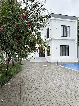 Satılır 4 otaqlı həyət evi 170 m²