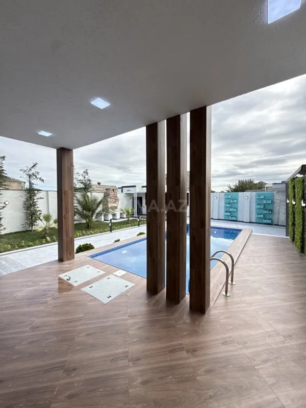 Satılır 4 otaqlı həyət evi 165 m²