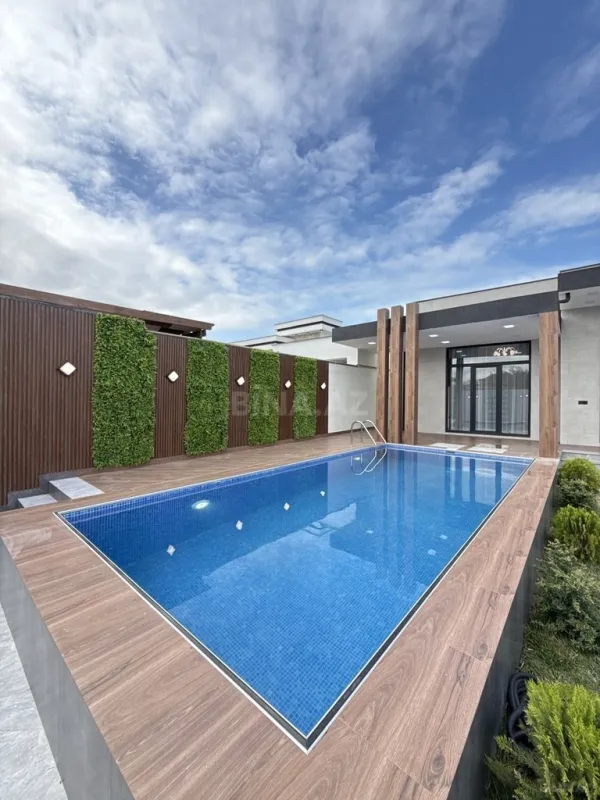 Satılır 4 otaqlı həyət evi 165 m²