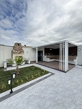 Satılır 4 otaqlı həyət evi 165 m²