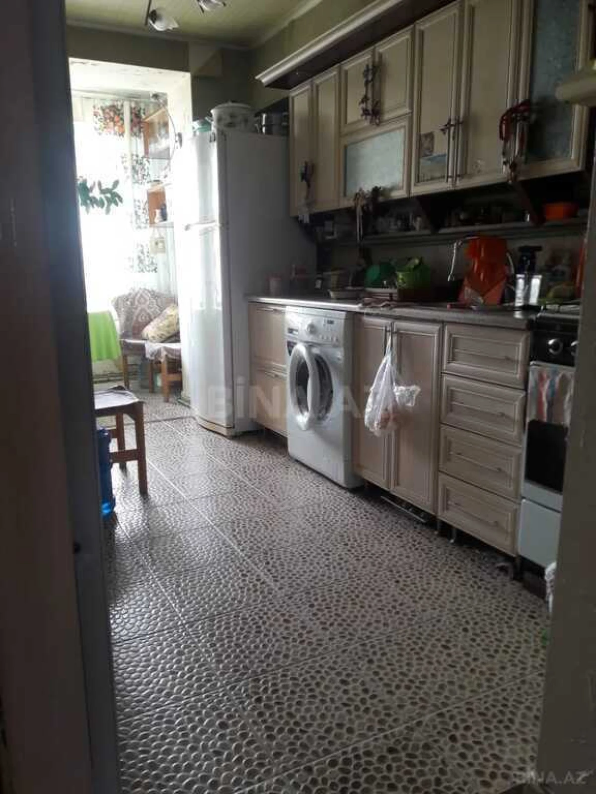 Satılır 3 otaqlı mənzil 75 m²