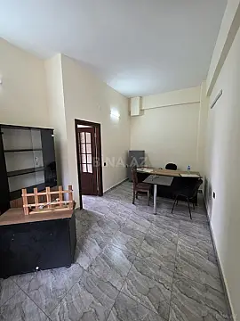 Kirayə verilir 2 otaqlı ofis 30 m²