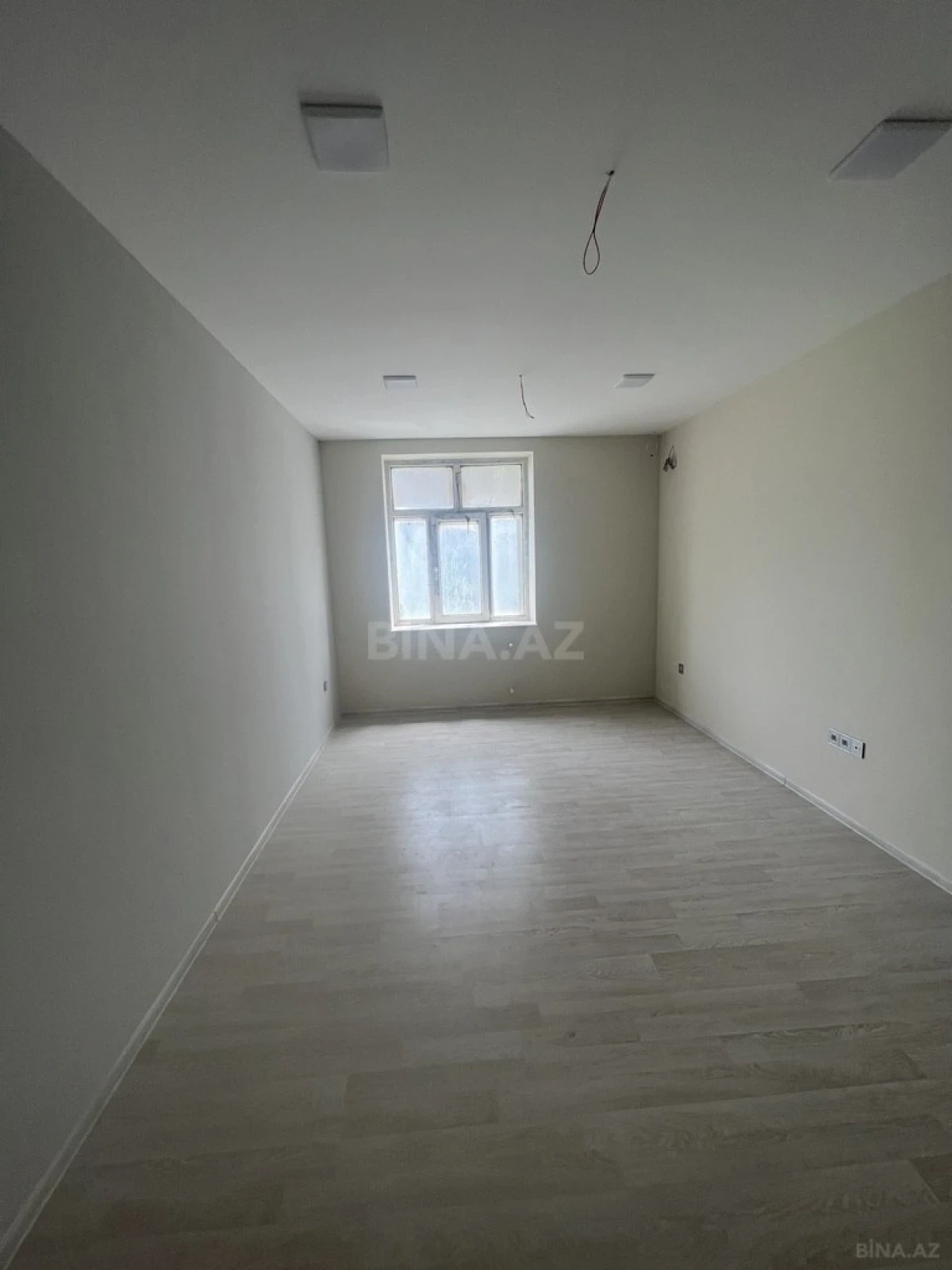 Kirayə verilir 7 otaqlı ofis 175 m²