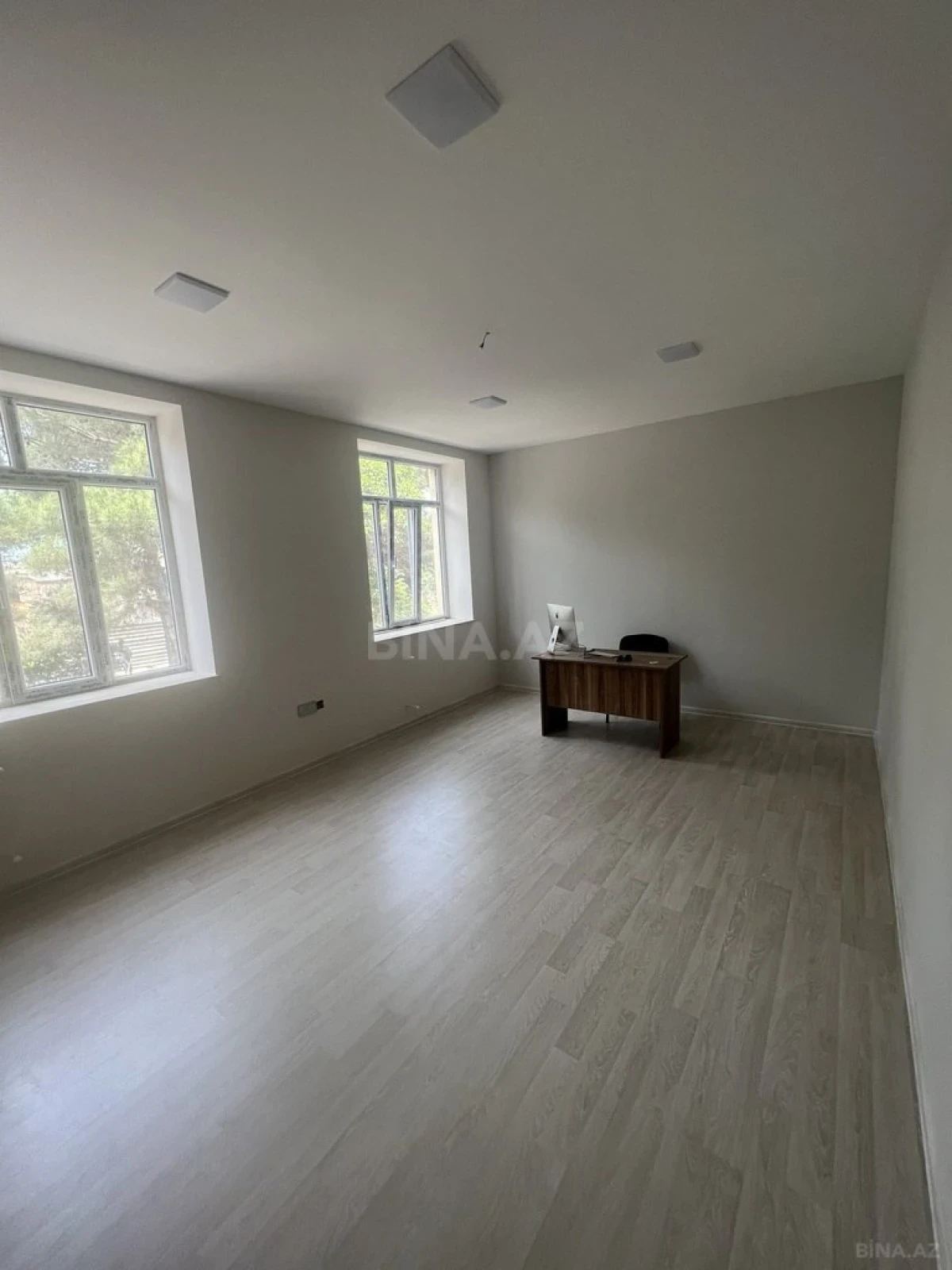 Kirayə verilir 7 otaqlı ofis 175 m²