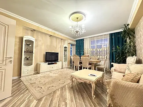 Satılır 3 otaqlı mənzil 115 m² — Bakı, Həzi Aslanov qəs. 3 otaq 115.00 m²