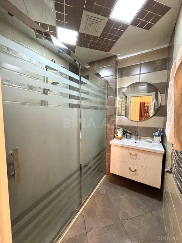 Satılır 3 otaqlı mənzil 115 m²