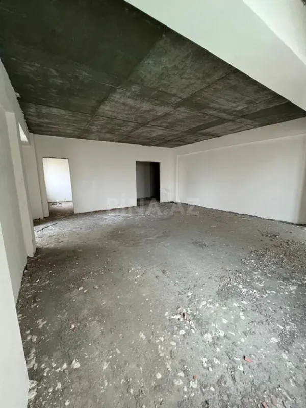 Satılır 4 otaqlı mənzil 171 m²