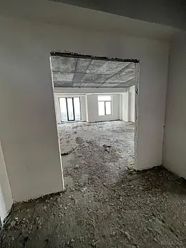 Satılır 4 otaqlı mənzil 171 m²