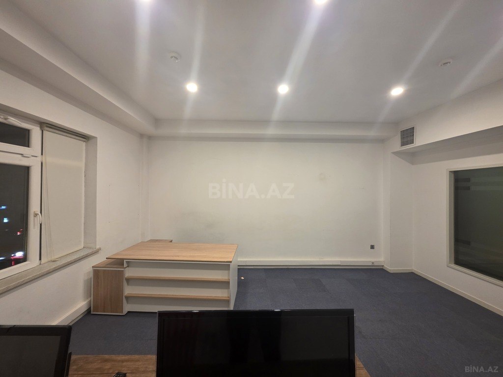 Kirayə verilir 1 otaqlı ofis 25 m²