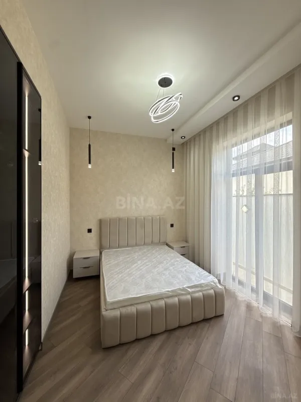 Satılır 4 otaqlı həyət evi 165 m²