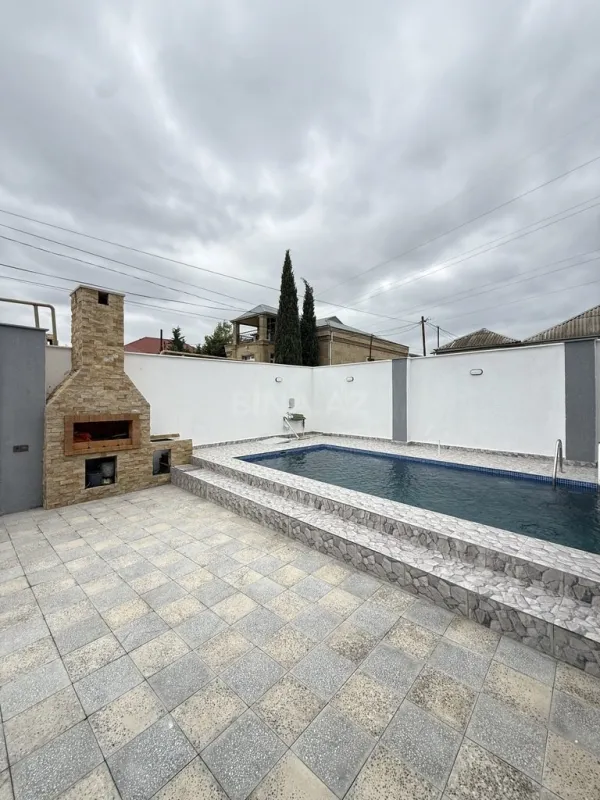 Satılır 4 otaqlı həyət evi 135 m²