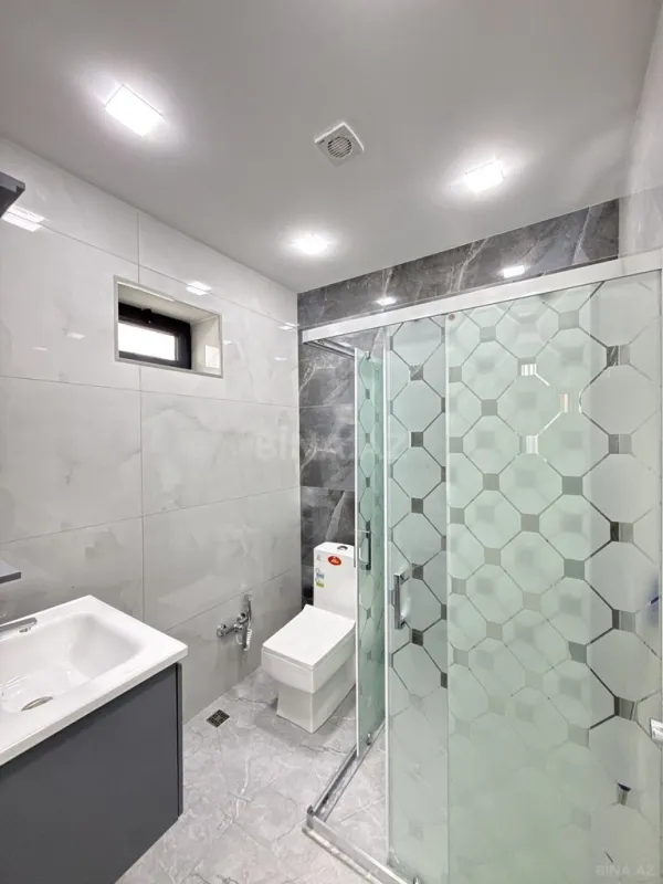 Satılır 4 otaqlı həyət evi 135 m²