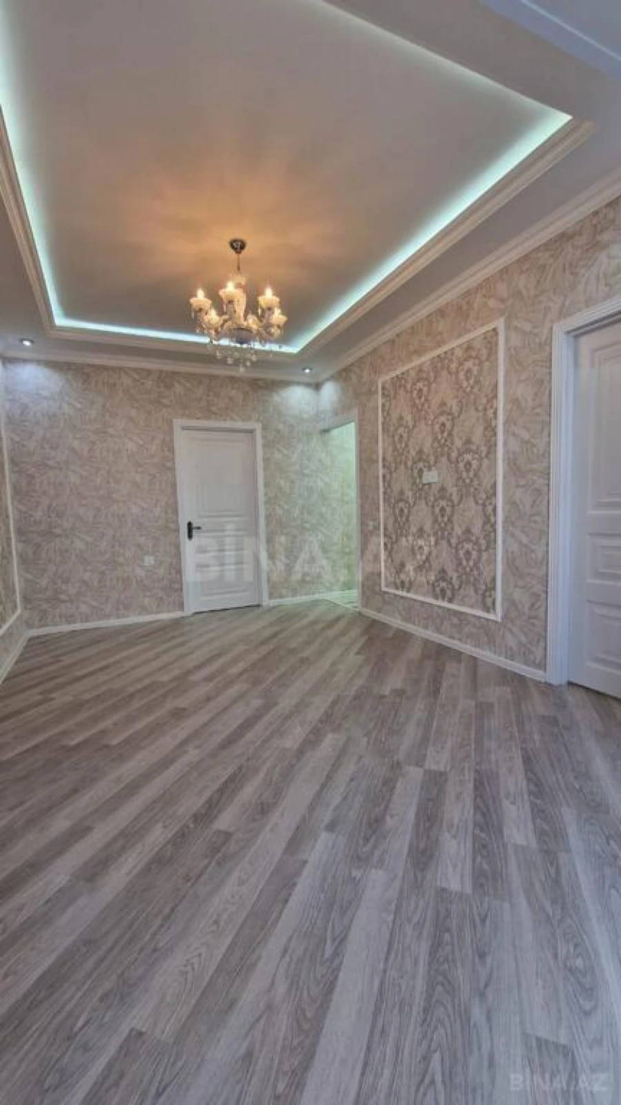 Satılır 2 otaqlı mənzil 58 m²