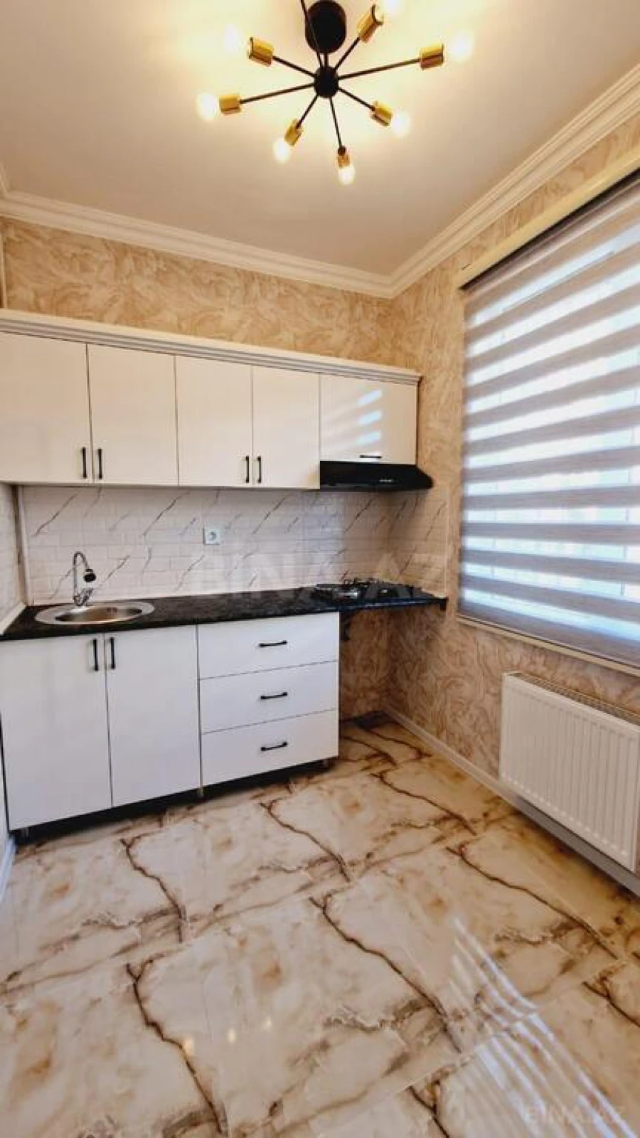 Satılır 2 otaqlı mənzil 58 m²