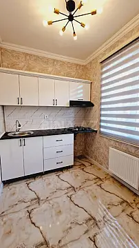 Satılır 2 otaqlı mənzil 58 m²