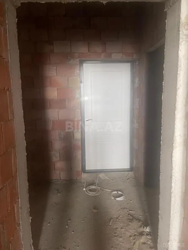 Satılır 1 otaqlı mənzil 47 m²