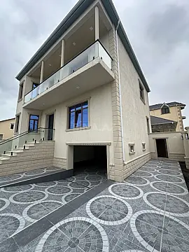Satılır 5 otaqlı həyət evi 250 m²