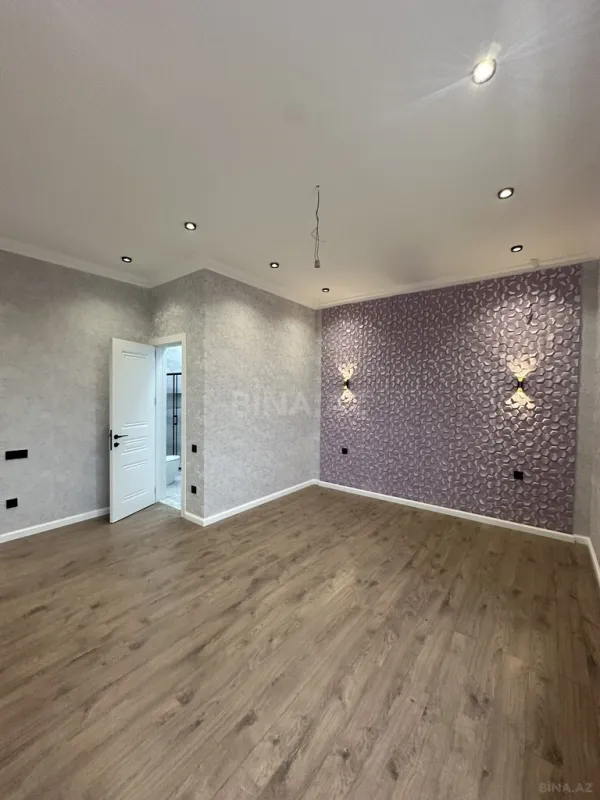 Satılır 5 otaqlı həyət evi 250 m²