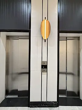 Satılır 4 otaqlı mənzil 210.5 m²