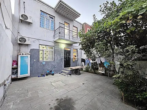Satılır 4 otaqlı həyət evi 120 m² — Xırdalan 4 otaq 120.00 m²