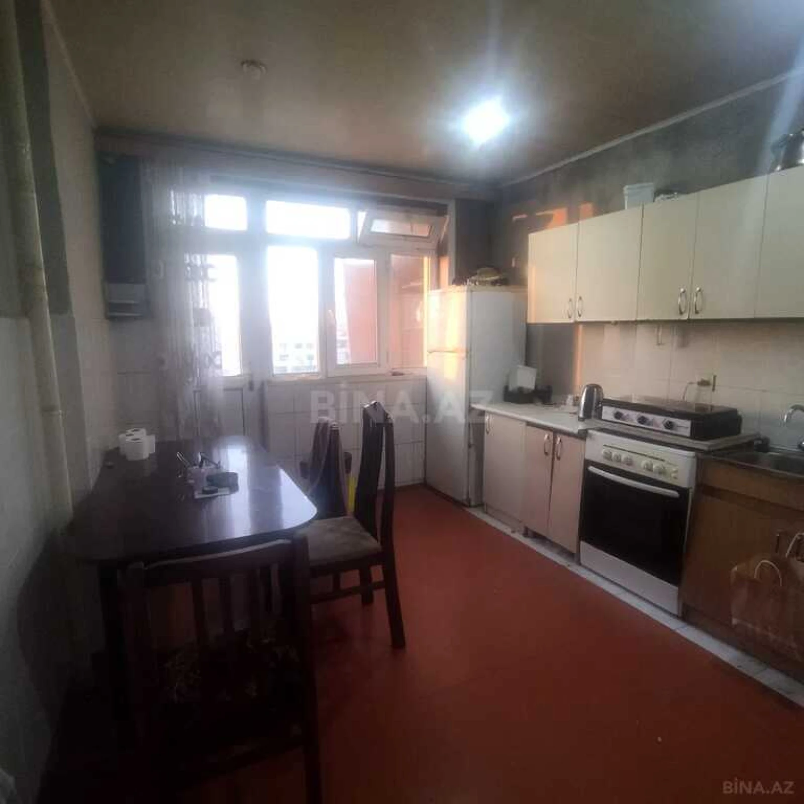 Satılır 2 otaqlı mənzil 60 m²