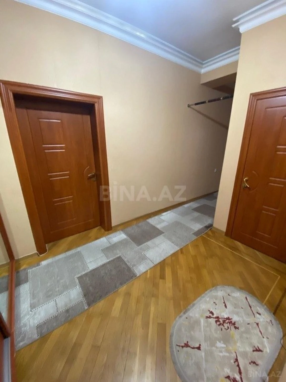 Satılır 3 otaqlı mənzil 101 m²
