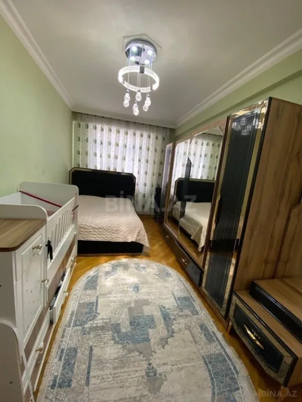 Satılır 3 otaqlı mənzil 101 m²