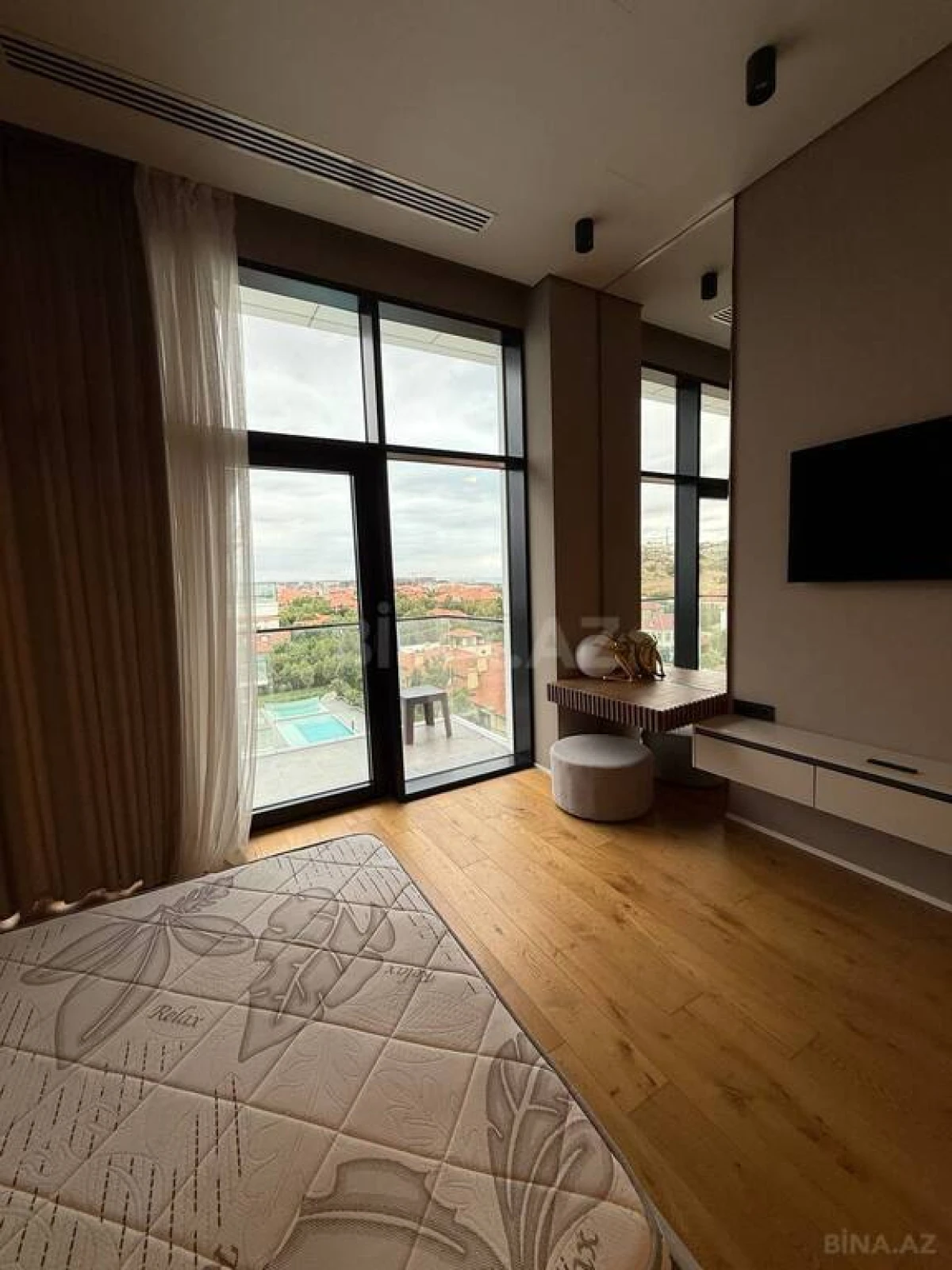 Satılır 1 otaqlı mənzil 46 m²