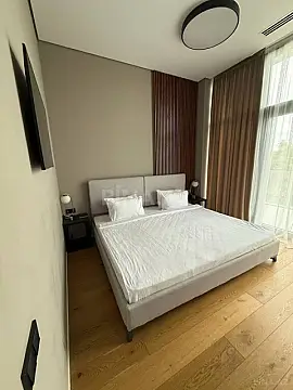 Satılır 2 otaqlı mənzil 198 m²