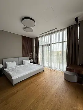 Satılır 2 otaqlı mənzil 198 m²