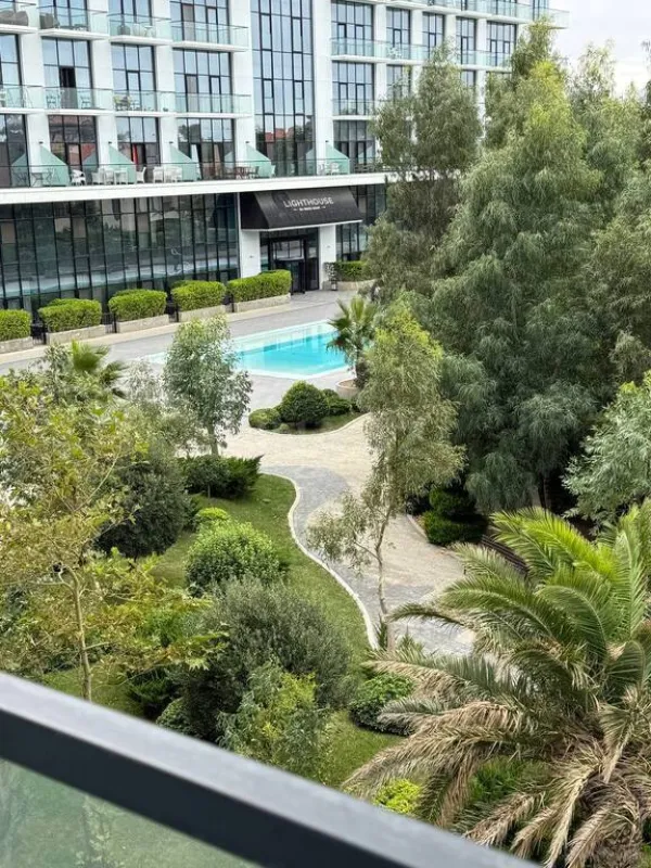 Satılır 2 otaqlı mənzil 198 m²